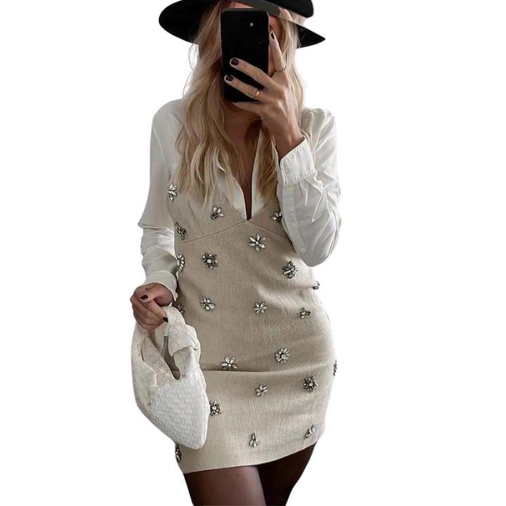 Robe Courte Beige Avec Strass Fleurs