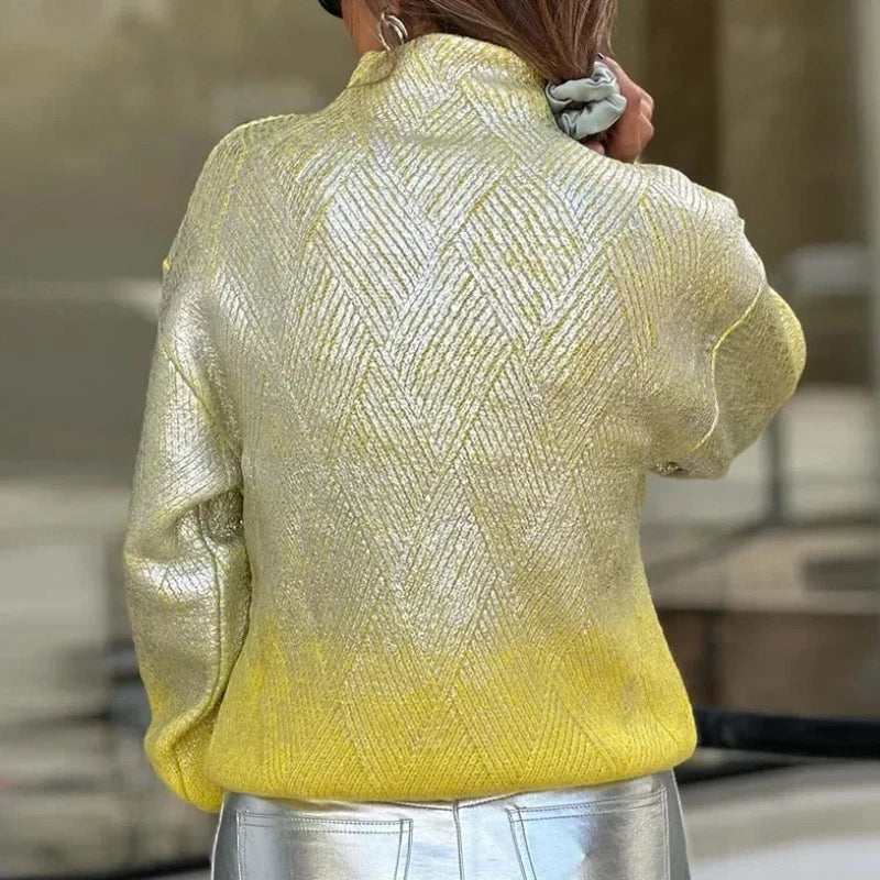 Pull Col Roule Brillant Femme