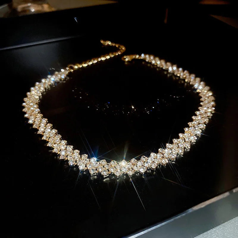 Collier Ras de Cou Strass Doré